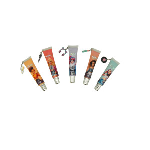 WOW Generation Huulikiilto viehätysvoimalla