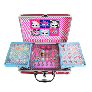 L.O.L. Smackers Beauty Box Train Case